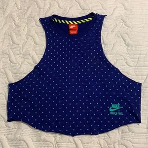 Nike Cropped Muscle Tank